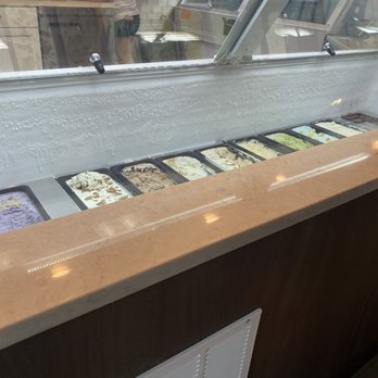 Lickety Splitz - Ice Cream & Frozen Yogurt Near Me - Maple Shade, New Jersey