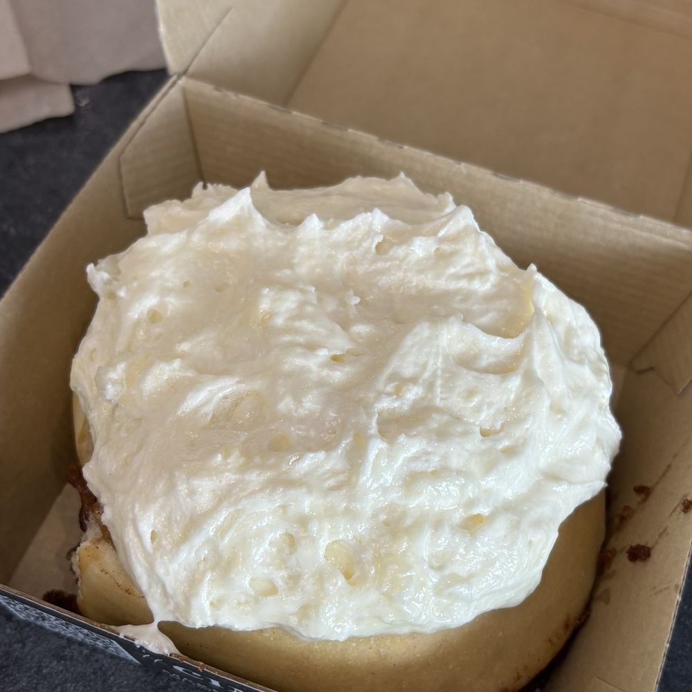 Cinnaholic - Old Skool (classic cinnamon roll with vanilla frosting) - Bakeries Near Me - Louisville, Kentucky Cinnaholic - Old Skool (classic cinnamon roll with vanilla frosting) - Bakeries Near Me - Louisville, Kentucky
