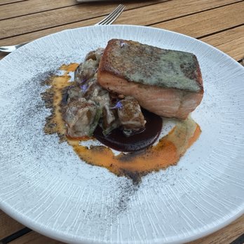 Barking Frog - Salmon - New American Near Me - Woodinville, Washington