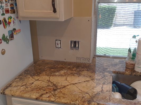 KITCHEN LIGHTS - UPDATE THOSE OLD FIXTURES