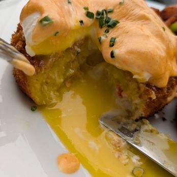 Perch - Crab Benedict Egg Yolk Runny! - Lounges Near Me - Los Angeles, California Perch - Crab Benedict Egg Yolk Runny! - Lounges Near Me - Los Angeles, California