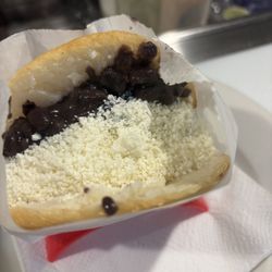 Domino Arepa