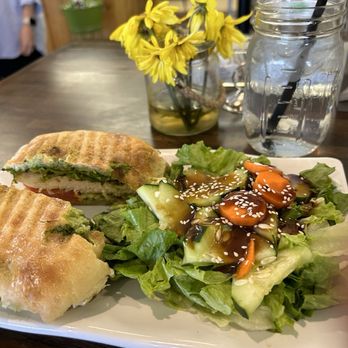 Healthy Bite - Chicken Pesto Panini - Juice Bars & Smoothies Near Me - El Paso, Texas