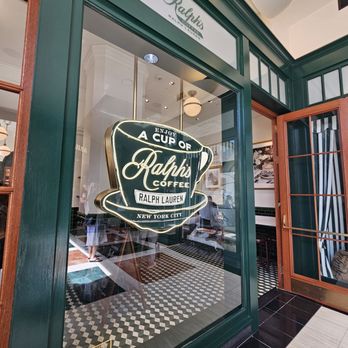 Ralph's Coffee - Coffee & Tea Near Me - Newport Beach, California