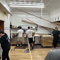 Taste of New Haven - Kitchen at Frank Pepe's
