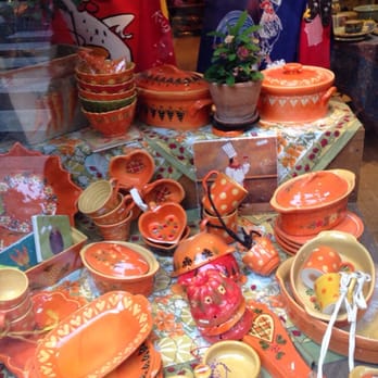 La Maison Ivre - Store window - Linens Near Me - Paris, 01