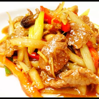 Siamese Basil Thai Restaurant - Ginger Beef - Thai Near Me - Norcross, Georgia