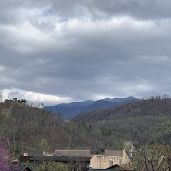 River Terrace - Resorts Near Me - Gatlinburg, Tennessee River Terrace - Resorts Near Me - Gatlinburg, Tennessee