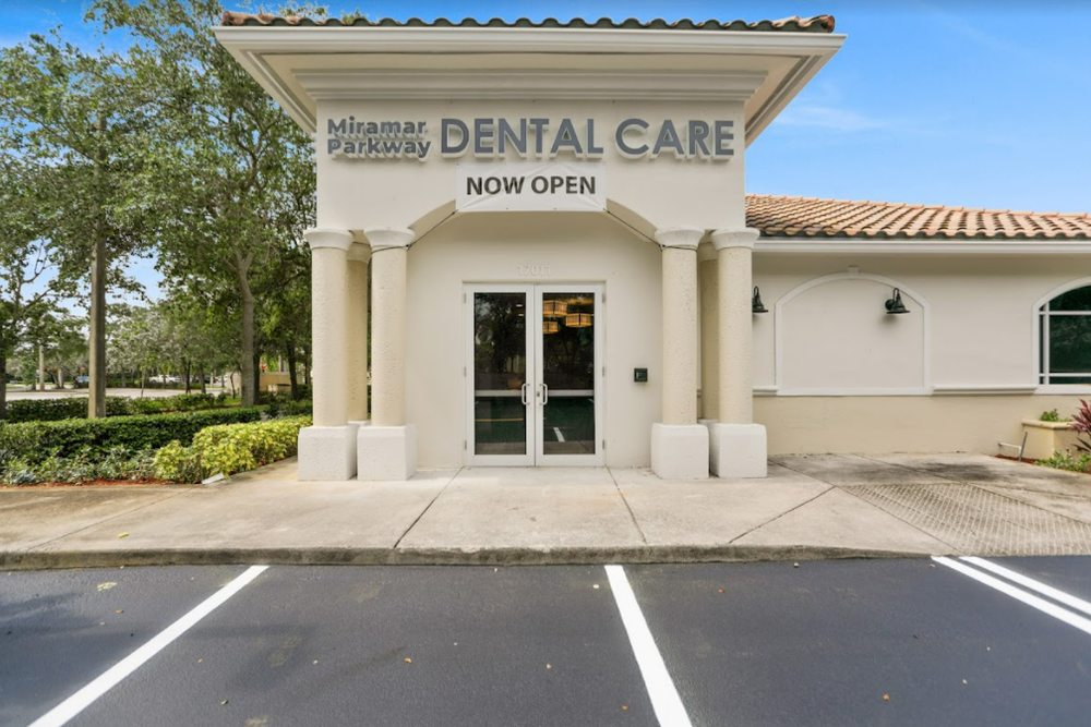 MIRAMAR PARKWAY DENTAL CARE Updated September 2024 17011 Miramar