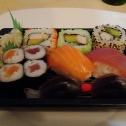 Sushi Queen - Mix Sushi Set Bento