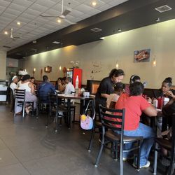 Fuji Sushi - Dining area