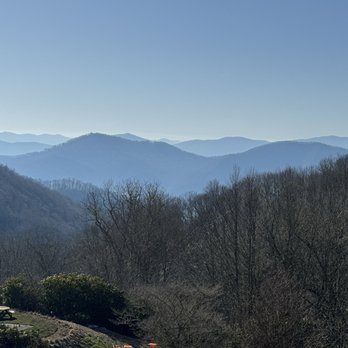 Cataloochee Guest Ranch - Vacation Rentals Near Me - Maggie Valley, North Carolina