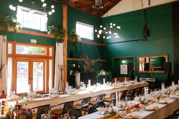 Songbird Parlour by null