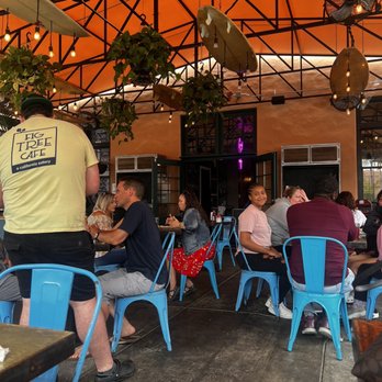 Fig Tree Cafe - Inside restaurant - Breakfast & Brunch Near Me - San Diego, California
