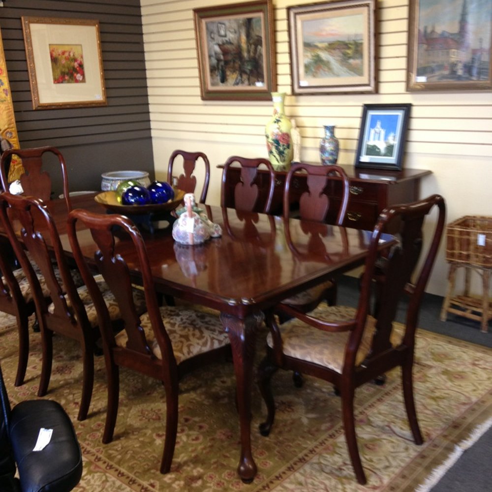 Karen's Consignment Gallery - Furniture Stores Near Me - San Diego, California Karen's Consignment Gallery - Furniture Stores Near Me - San Diego, California