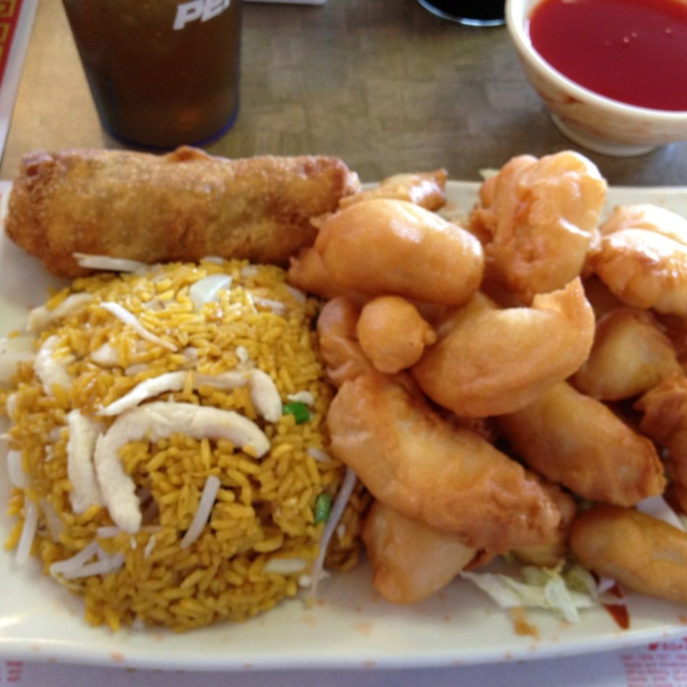 Long Feng - Lunch special: sweet and sour chicken, chicken fried rice, egg roll - Chinese Near Me - Round Lake Beach, Illinois Long Feng - Lunch special: sweet and sour chicken, chicken fried rice, egg roll - Chinese Near Me - Round Lake Beach, Illinois