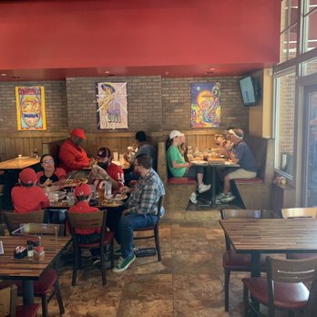 Mellow Mushroom Suwanee - Pizza Near Me - Suwanee, Georgia Mellow Mushroom Suwanee - Pizza Near Me - Suwanee, Georgia