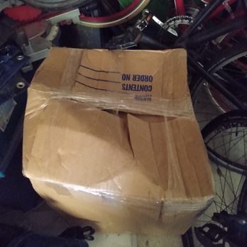 BLVD Moving - Box that had loose monitors in it... Damaged by BLVD moving. - Movers Near Me - Chatsworth, California BLVD Moving - Box that had loose monitors in it... Damaged by BLVD moving. - Movers Near Me - Chatsworth, California