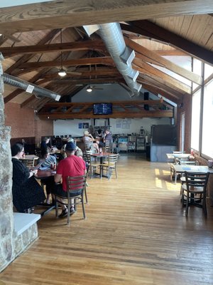 Motor City Brewing Works-Livernois Taproom by null