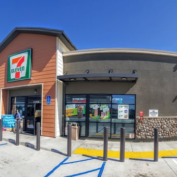 7-Eleven - The new 7-11 Convenience Store at  31558 Yucaipa Blvd.,Yucaipa,California is terrific! - Convenience Stores Near Me - Yucaipa, California