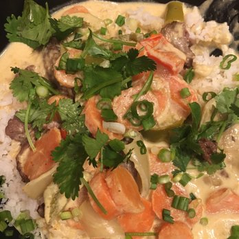 Anousone - Hearty Yellow Curry - Laotian Near Me - Overland Park, Kansas