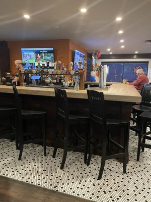 Wicked Eats Kitchen + Bar by null