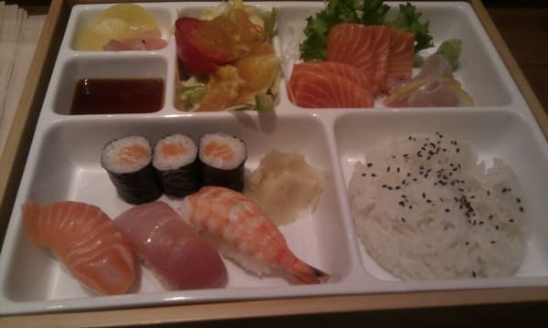 Pham Sushi by null