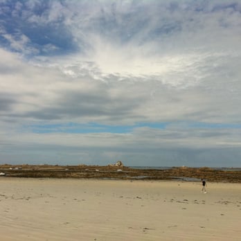 Plage du Pouldu - Flowers & Gifts Near Me - Santec, 29
