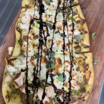 Gerrie's - Chicken Pesto Craft Pizza - Italian Near Me - Clinton, Indiana