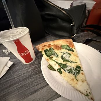 Joe's Pizza - Hollywood Blvd - White pizza with spinach sooooo good - Pizza Near Me - Los Angeles, California