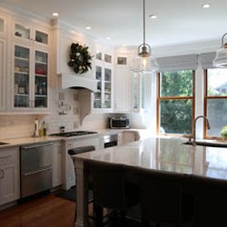 Check out this beautiful kitchen we helped design in Lakeside Park KY!