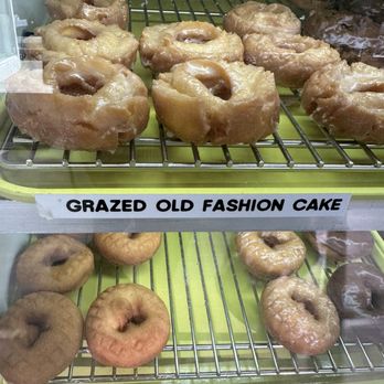 Golden Raised Donuts - Donuts Near Me - Hot Springs, Arkansas Golden Raised Donuts - Donuts Near Me - Hot Springs, Arkansas