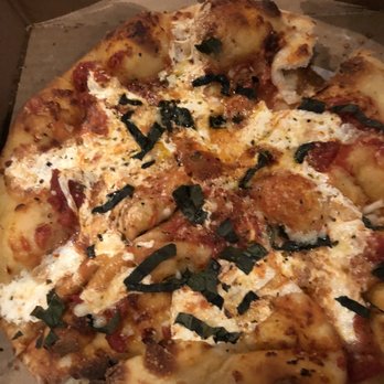The Chateau - Margherita Pizza - Italian Near Me - Andover, Massachusetts