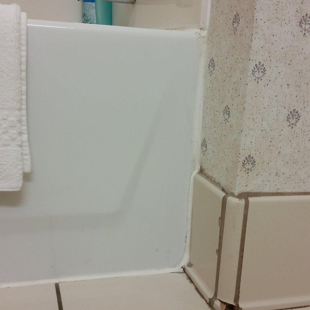 Fairfield Inn by Marriott Visalia Sequoia - Cracks in my hotel bathroom floor. - Hotels Near Me - Visalia, California Fairfield Inn by Marriott Visalia Sequoia - Cracks in my hotel bathroom floor. - Hotels Near Me - Visalia, California