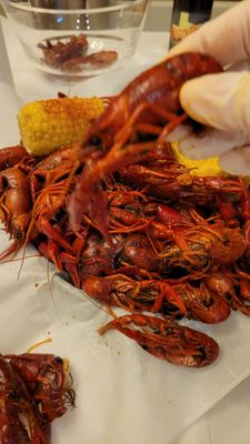 Pops Crawfish by null