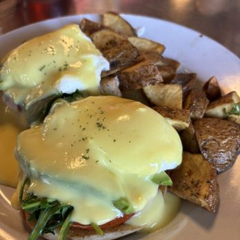 Jamie's Cafe - Cali eggs benedict - Cafes Near Me - Elk Grove, California Jamie's Cafe - Cali eggs benedict - Cafes Near Me - Elk Grove, California