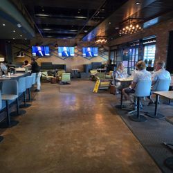 Upstairs Bar & Lounge