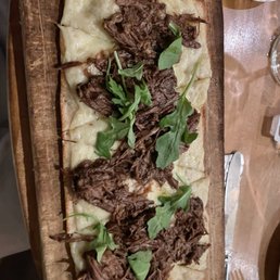 Short rib flatbread