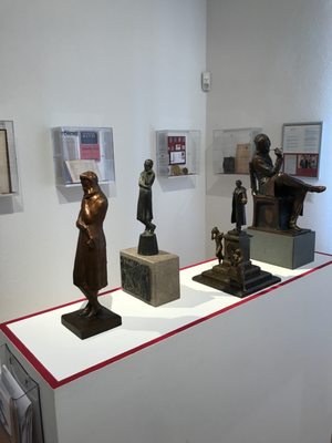 Heinrich-Heine-Institut by null