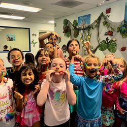 Academy Swim Club - Edible crafts at summer swim camp!