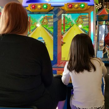 Chuck E. Cheese - Racing game - Pizza Near Me - Corona, California