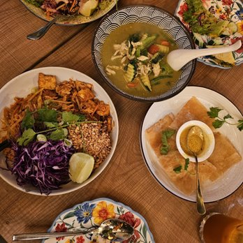 Thai Table  - Thai Near Me - Berkeley, California