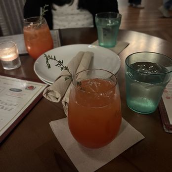 Loudmouth - Strawberry thyme lemonade with vodka - Pizza Near Me - Austin, Texas Loudmouth - Strawberry thyme lemonade with vodka - Pizza Near Me - Austin, Texas