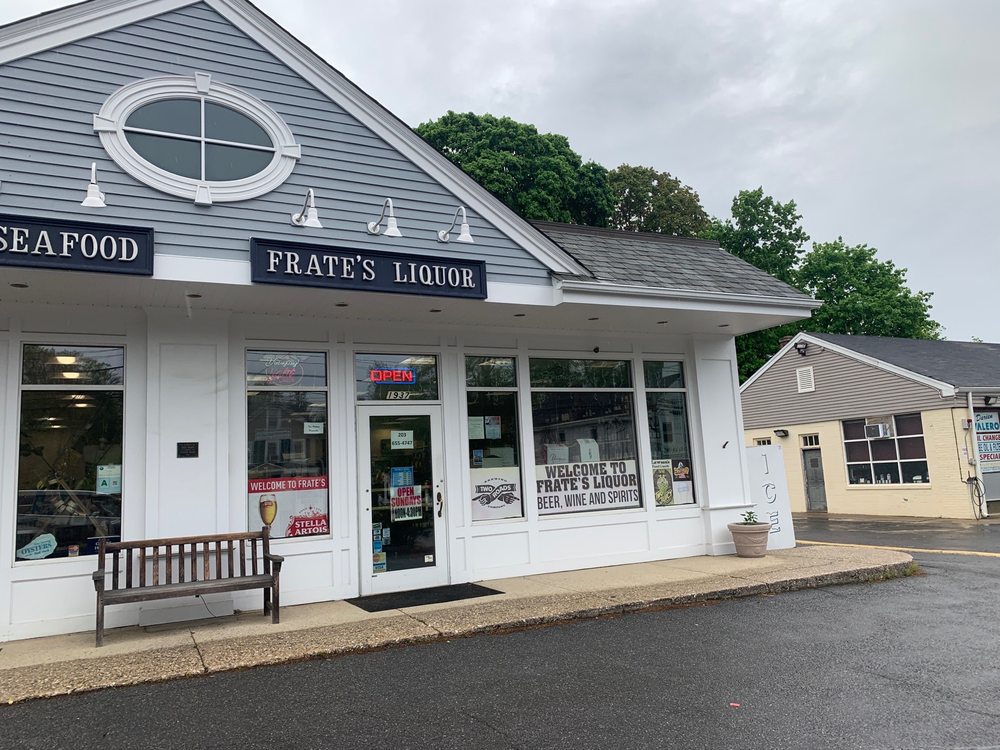 Frate's Wines & Liquors Logo