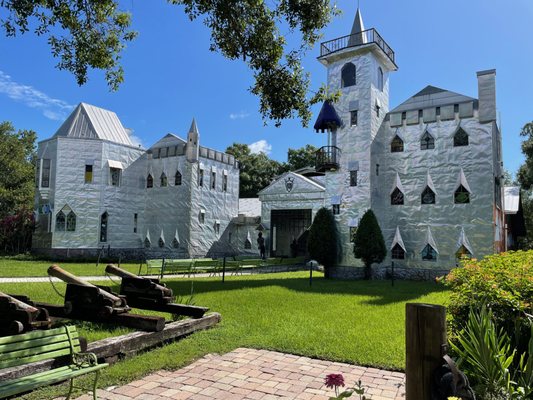 Solomon's Castle by null