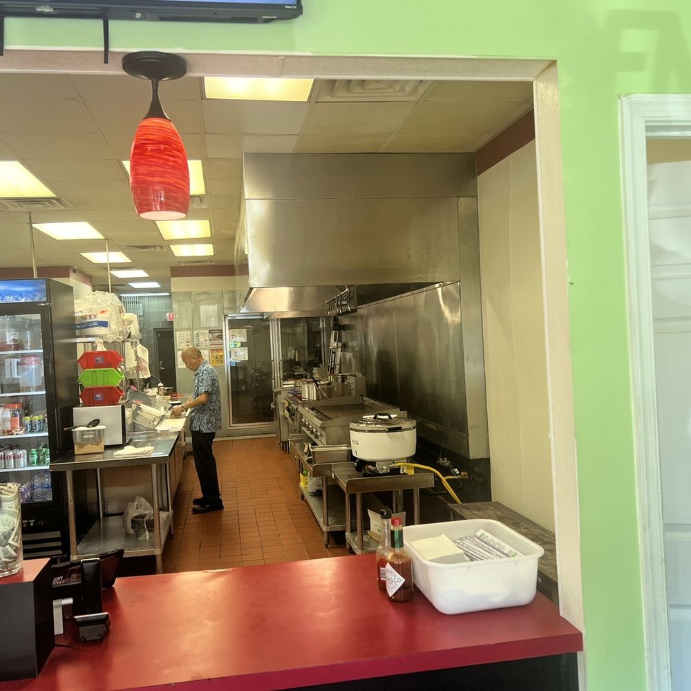 Nguyen’s Kitchen - The open and clean kitchen. You can see everything that's going on. - Asian Fusion Near Me - Charlottesville, Virginia Nguyen’s Kitchen - The open and clean kitchen. You can see everything that's going on. - Asian Fusion Near Me - Charlottesville, Virginia