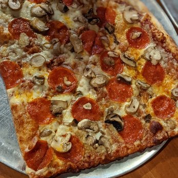 Ruckus Pizza & Bar - Pep and mushroom pizza - Pizza Near Me - Raleigh, North Carolina