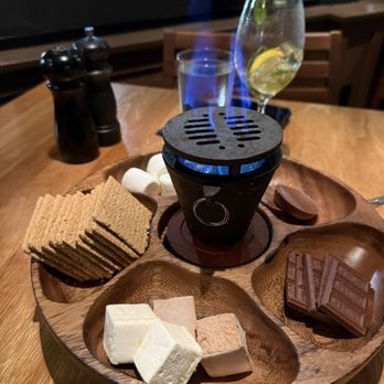 Bigfire - S'mores - American Near Me - Orlando, Florida Bigfire - S'mores - American Near Me - Orlando, Florida