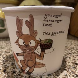 Toss Fried Chicken and Ramen - To-go ramen container with cute customized artwork