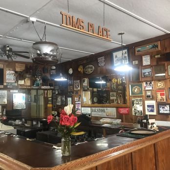 Tom's Place Cafe - Tom's Place Bar wish we had time - Bars Near Me - Crowley Lake, California Tom's Place Cafe - Tom's Place Bar wish we had time - Bars Near Me - Crowley Lake, California